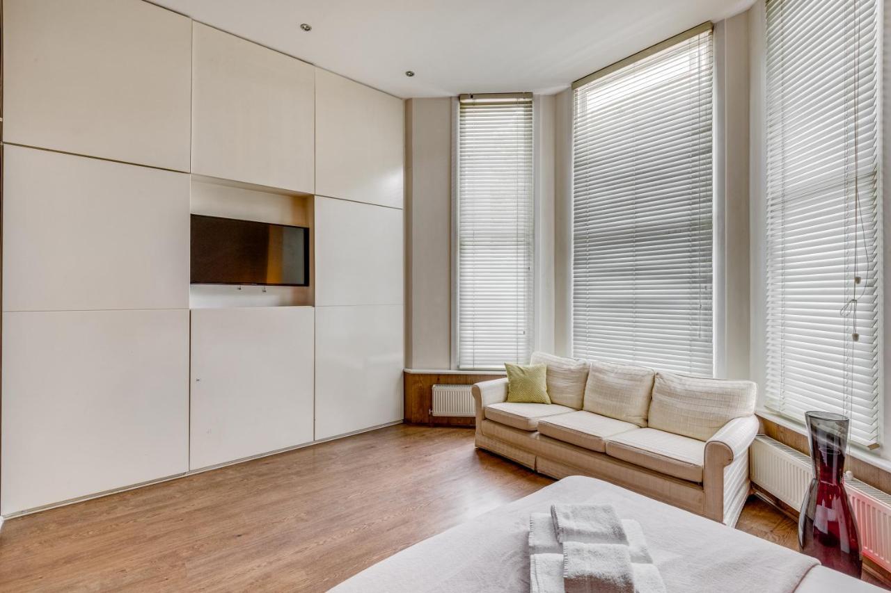 Care Property London- Apartments Exteriér fotografie